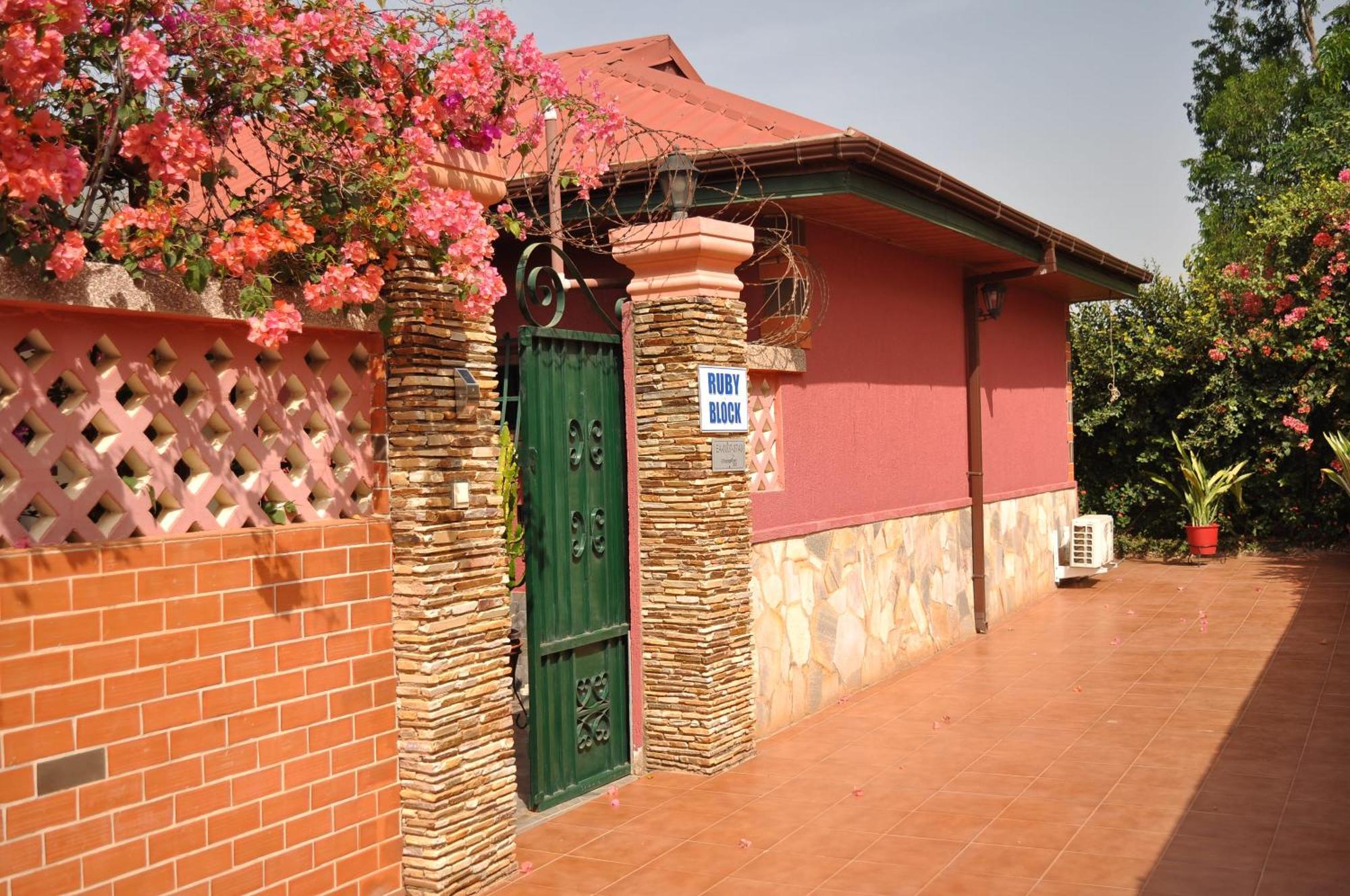 Santa Monica Home Lodge Senchi Exterior foto